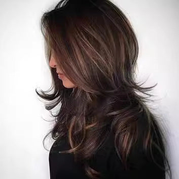 Western-style synthetic wig for women: long, curly hair with a center part, long bangs, and a gradient color finish.